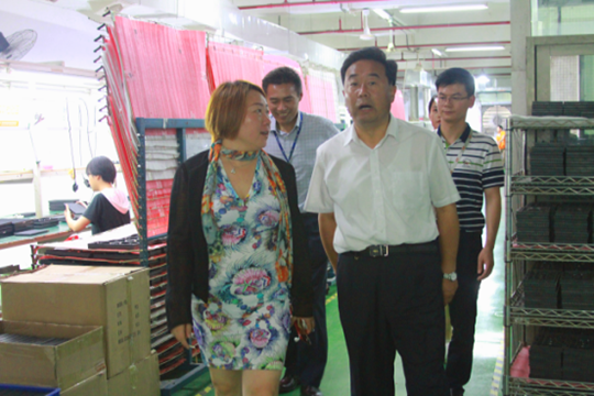 甘肃省武山县领导莅临海洋之神参观考察